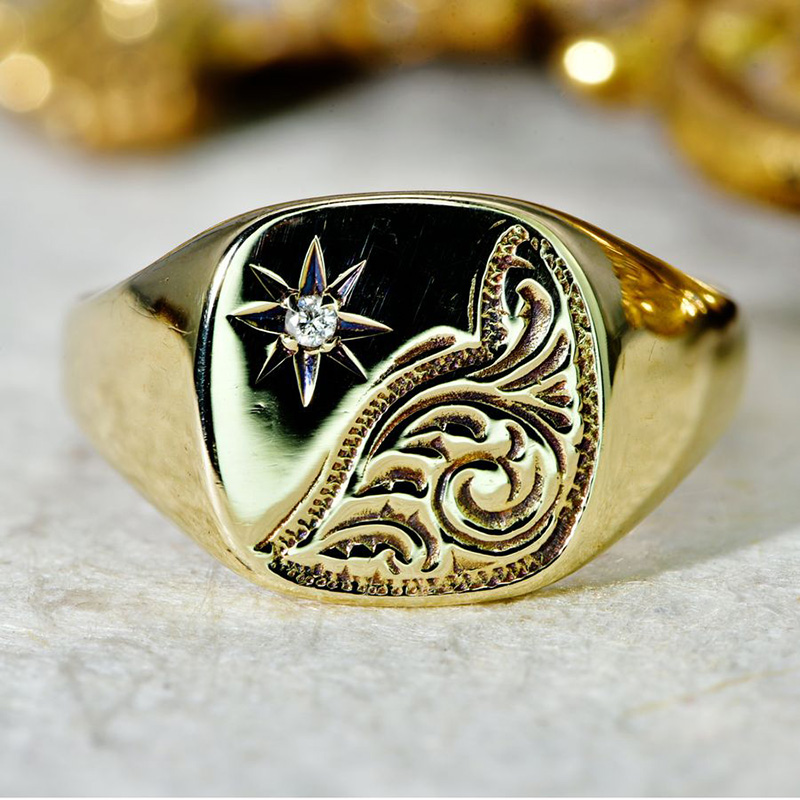 the vintage diamond star signet ring - a great idea for a Christmas gift for men